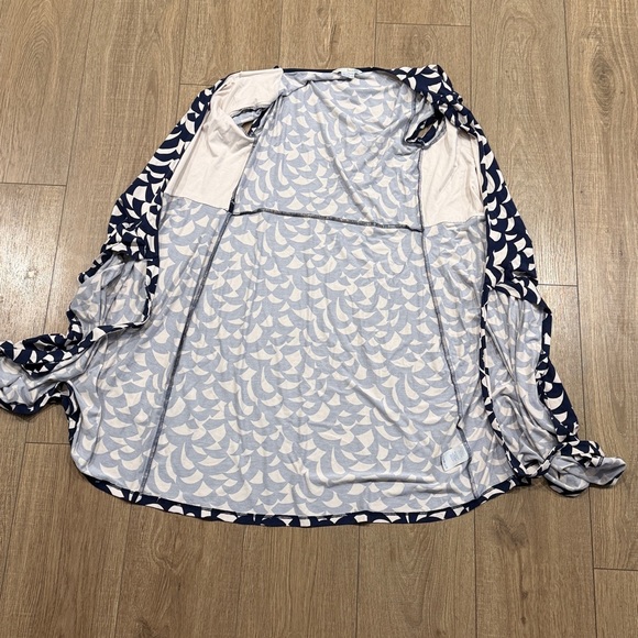 Boden Navy and White Patterned Midi Dress, wrap , size 10 - Picture 6 of 10